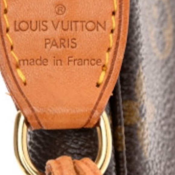 Louis Vuitton Monogram Cerises Pochette Accessories - Picture 5 of 8